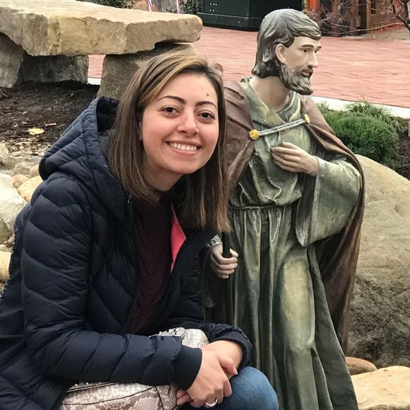 Meet your Posher, Omaima - Picture 1 of 1